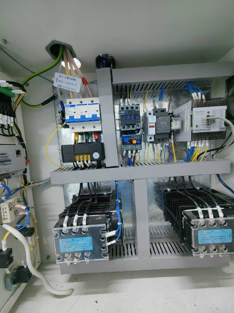 固态继电器与电力调解器区别？？