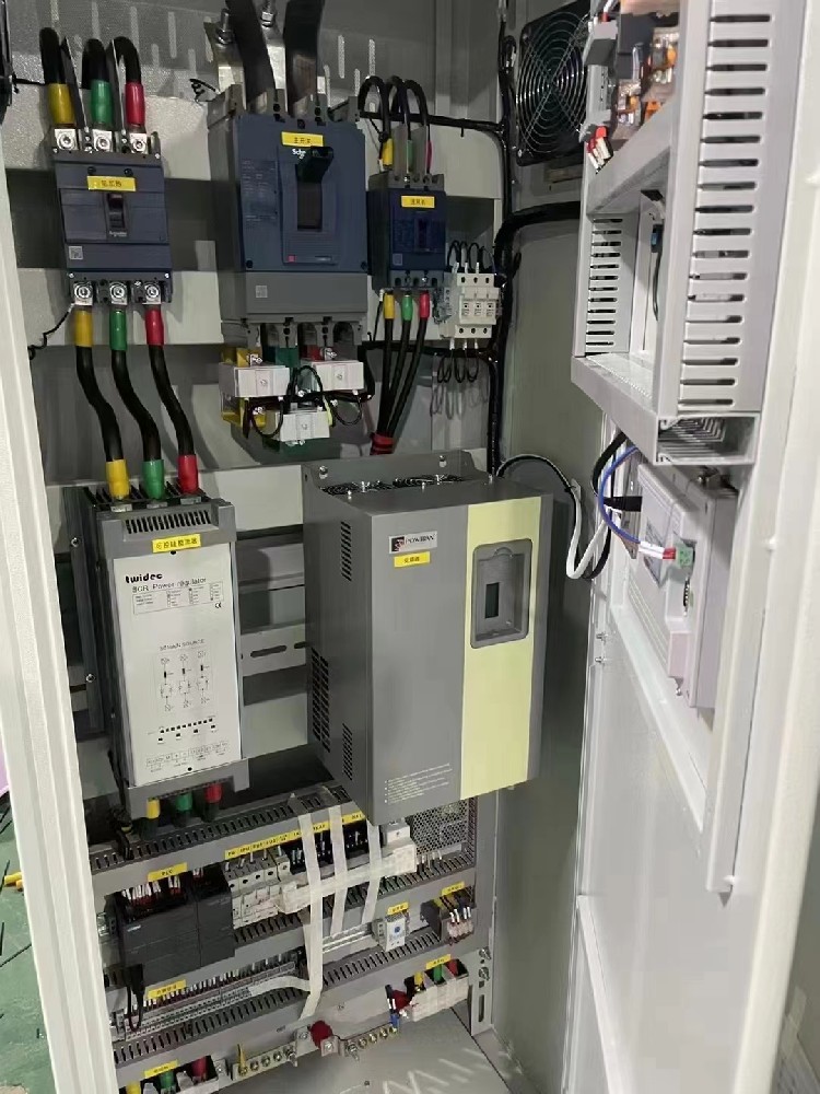 关于间歇性事情的负载，，，怎样选择合适的电力调解器以提高其使用寿命？？？